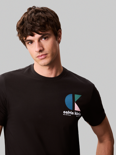 Calvin Klein - T-shirt korte mouw - Zwart - Lv04Rc843G - SS 30s EU CK BH LOGO GRAPHIC TEE