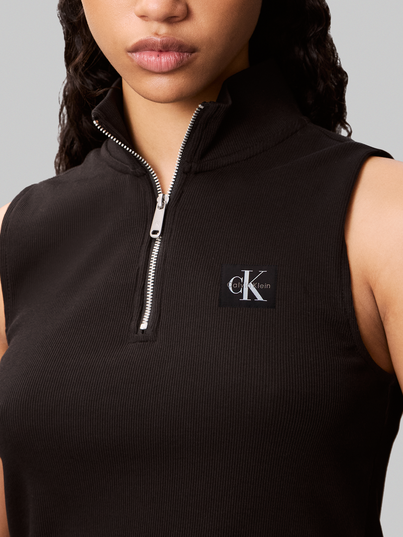 Calvin Klein - Trendy T-shirt korte mouw - Zwart - Woven Label Sl Qz Top - Lv047C909G