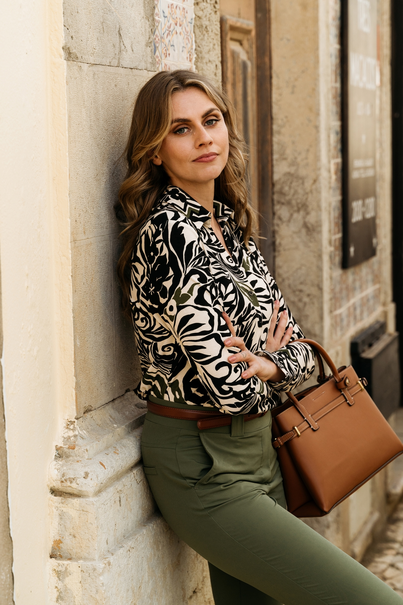&CO Woman - Blouse lange mouw - Zwart - Vayen Leaf - Bl355