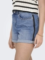 Onljosephine stret emb shorts