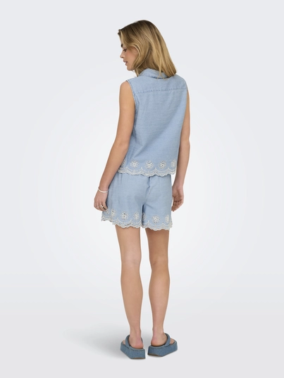 Only - Blouse mouwloos - Lichte Denim - Onlmoon S/L Brod Anglaise Dnm - 15348191