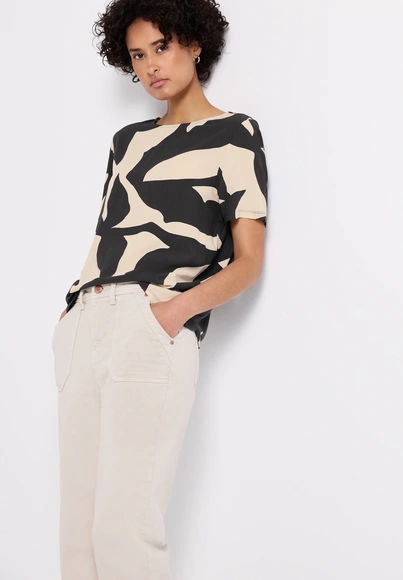 Printed shirt w.crossed straps
