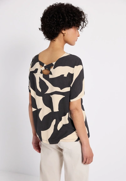 Printed shirt w.crossed straps