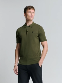 Pullover short sleeve polo but