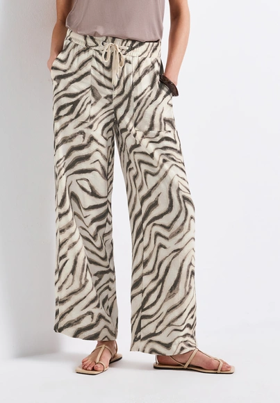 Street One - Jeans - Beige - Wide leg Crepe Viscose AOP HW - A379436