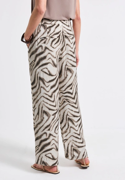 Street One - Jeans - Beige - Wide leg Crepe Viscose AOP HW - A379436