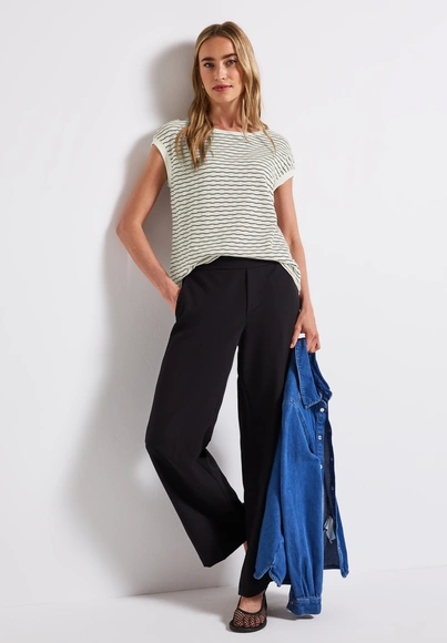 Street One - T-shirt korte mouw - Beige - fine wavy stripe knit - 323500