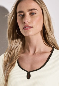 Street One - Trendy T-shirt korte mouw - Ecru - rib shirt w.deco neckline