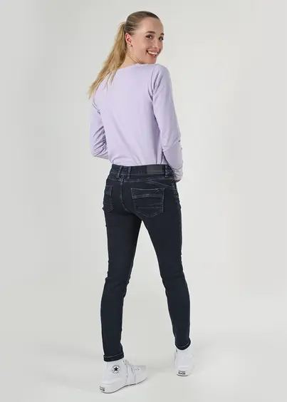 Suzy skinny fit